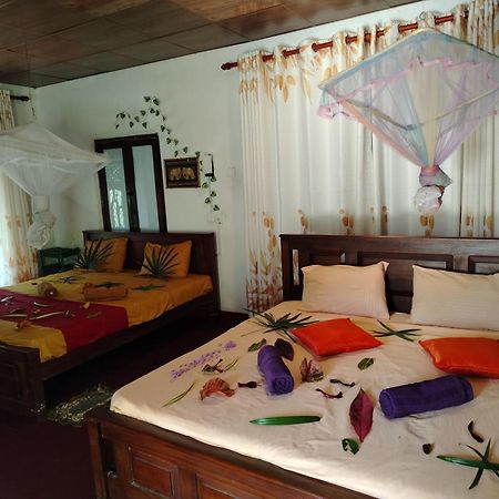 Surf Paradise Tangalle Exterior photo