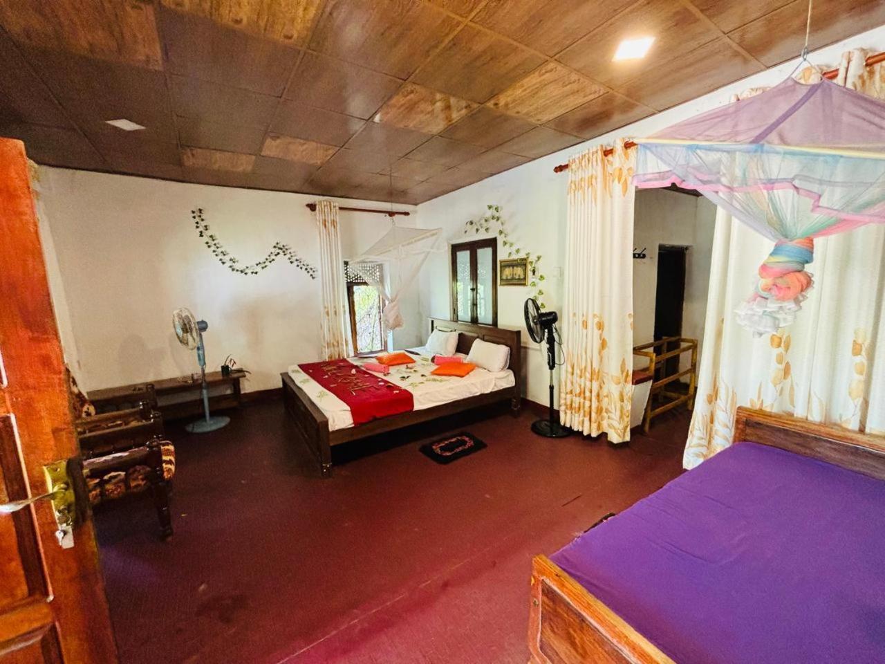 Surf Paradise Tangalle Exterior photo